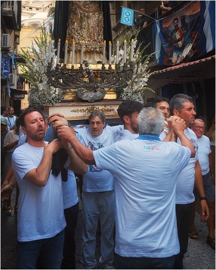 THE HISTORIC PROCESSION OF ‘O MUNACONE
